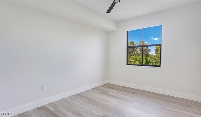 Building Photo - 22980 Vista Edera Cir