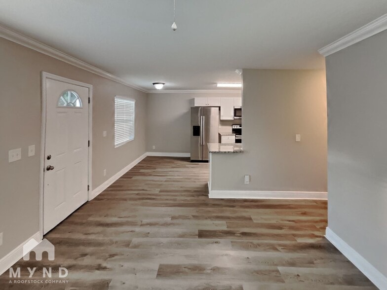 Building Photo - 4410 N 37th St