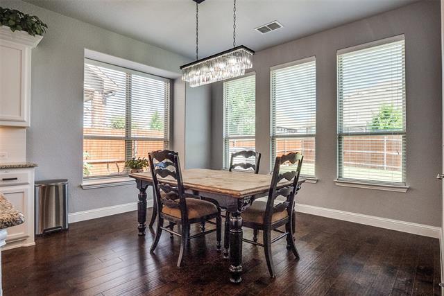 Building Photo - 15100 Roderick Rd