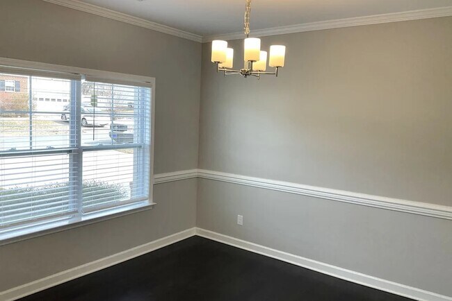 Building Photo - 271 Water Mill Rd