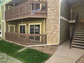 Building Photo - Gorgeous 2 bed Aurora condo for rent