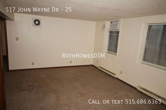 Building Photo - 517 S John Wayne Dr
