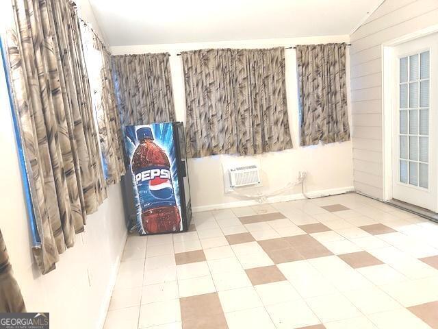 Building Photo - 305 Carriage Chase