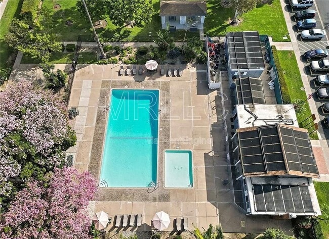 Building Photo - 10224 Holburn Dr