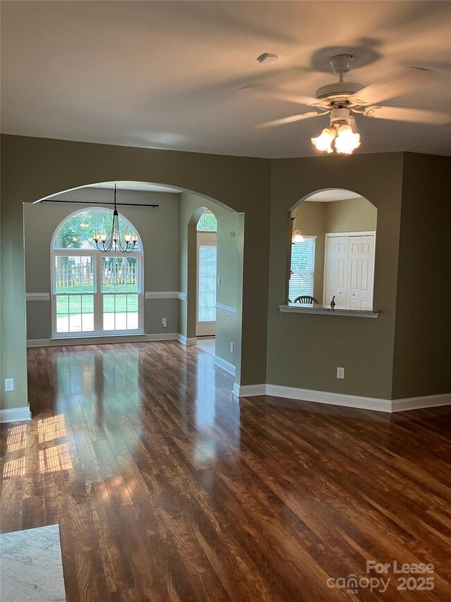 Building Photo - 12503 Twelvetrees Ln