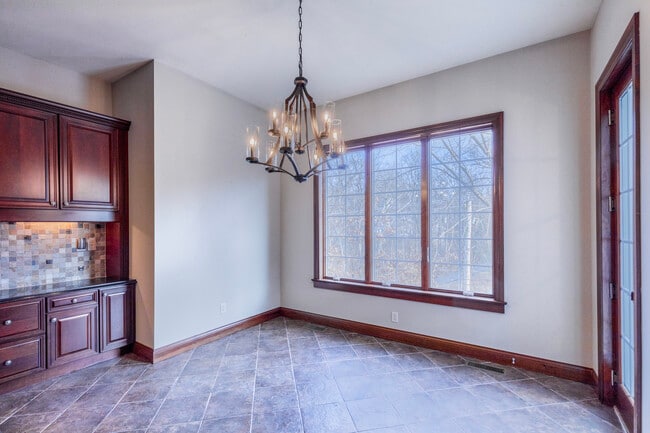 Building Photo - 1991 Chesterfield Ridge Cir