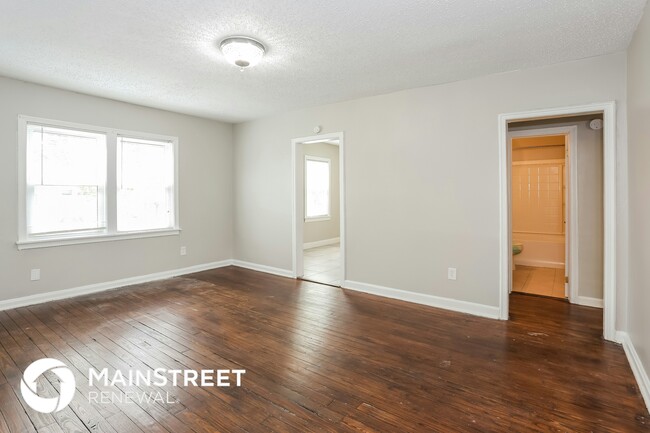 Building Photo - 2157 Sheridan St