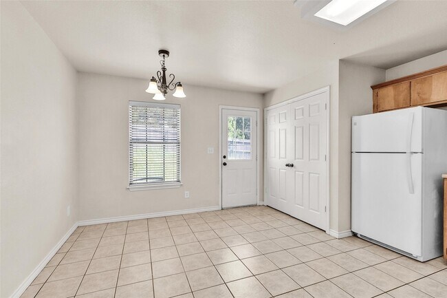 Building Photo - 109 Bolero Way