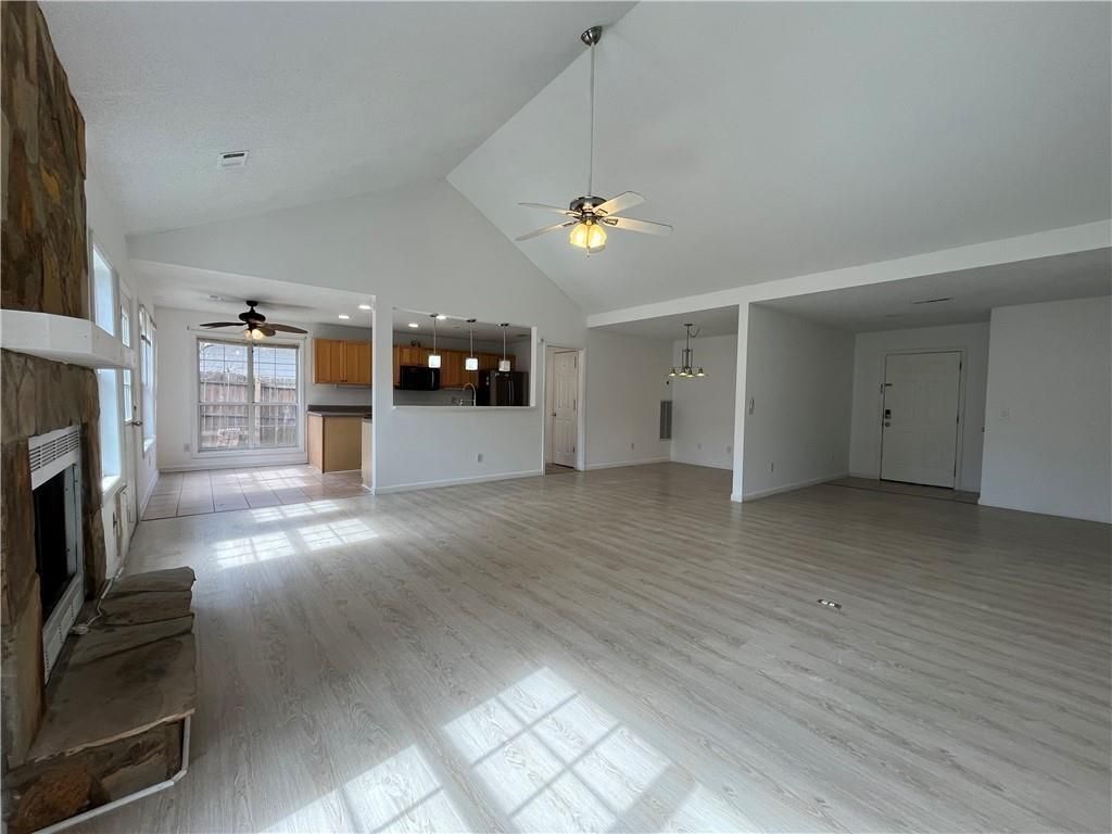 Building Photo - 54 Oxford Brook Way