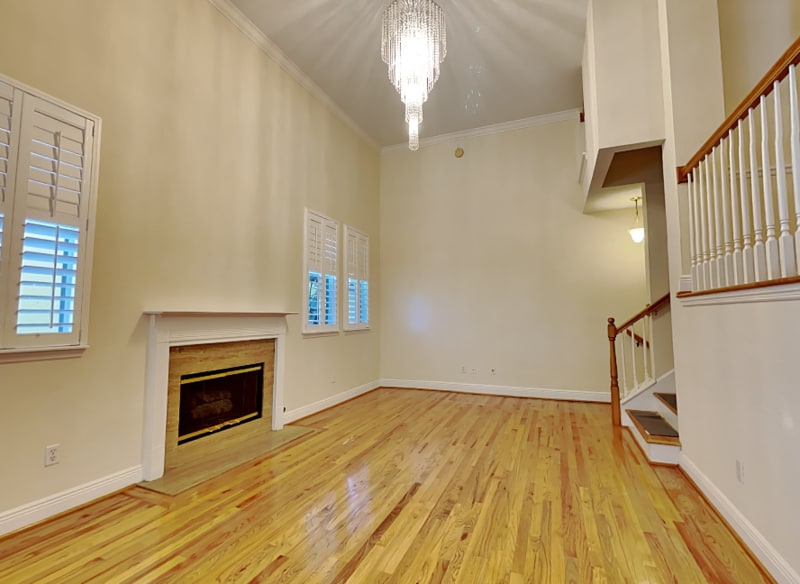 Building Photo - 3315 W De Leon St