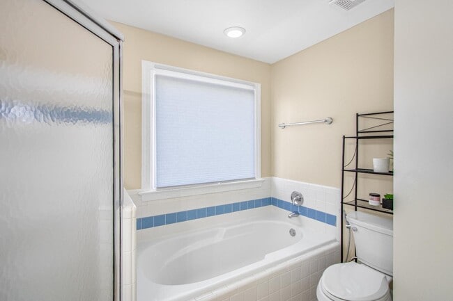 Building Photo - 1108 Brittley Way