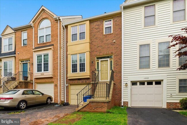 Building Photo - 13937 Middle Creek Pl