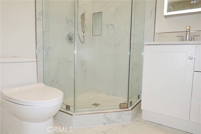 Building Photo - 1727 Hiawatha Dr