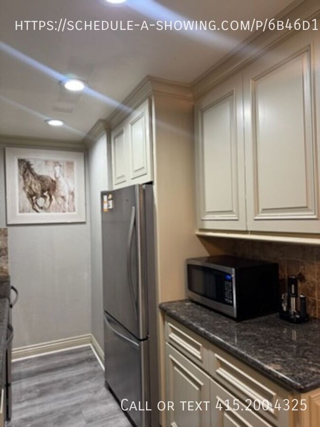 Building Photo - 309 Tradewinds Dr