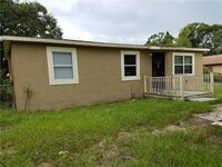 Building Photo - 8609 N Greenwood Ave