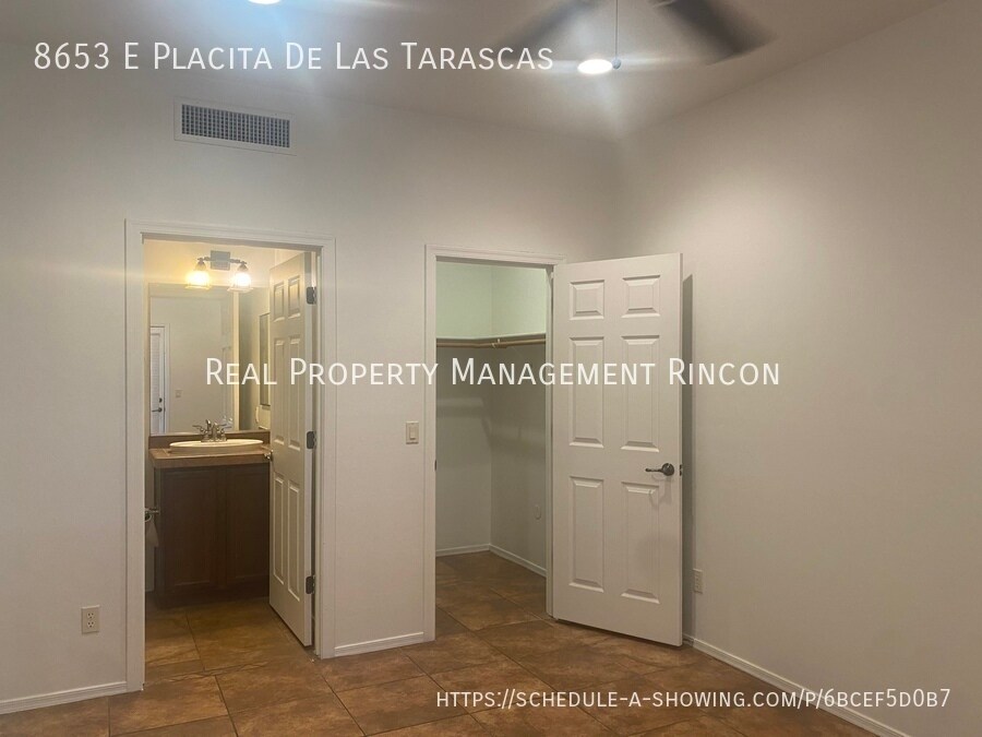 Building Photo - 8653 E Placita De Las Tarascas