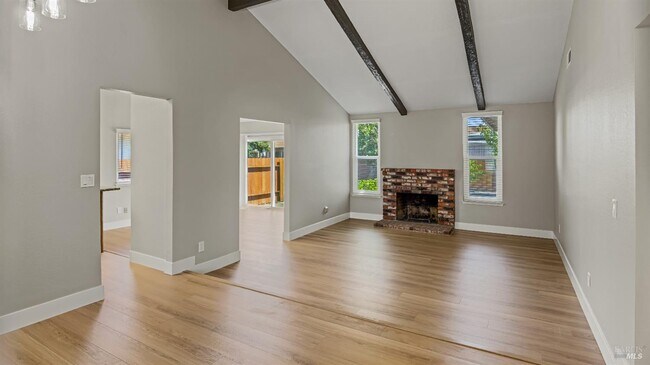 Building Photo - 340 Mokelumne Dr