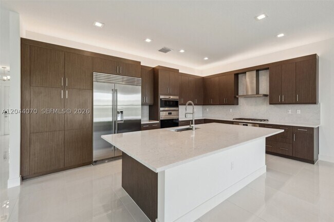 Building Photo - 13075 Feathering Wy