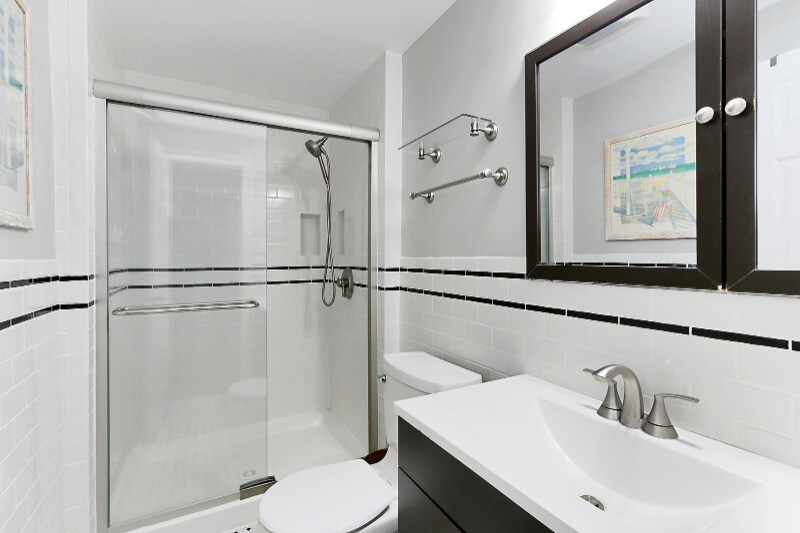 Building Photo - 1581 Poplar Grove Dr