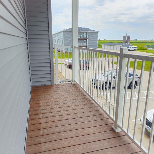 Building Photo - 7069 Crosvik Ct