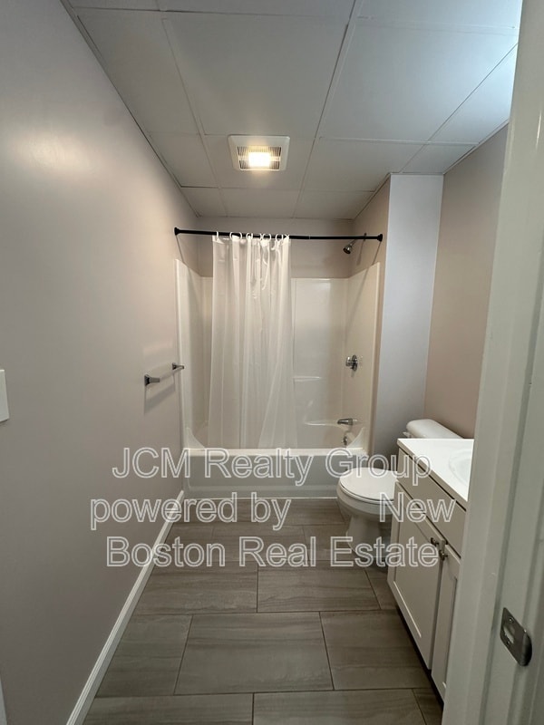 Building Photo - 191 N Common St