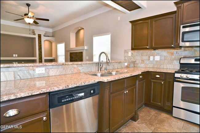 Building Photo - 14656 Ginger Kerrick