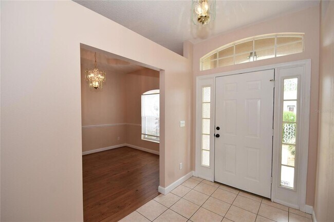 Building Photo - 33 Westridge Ln