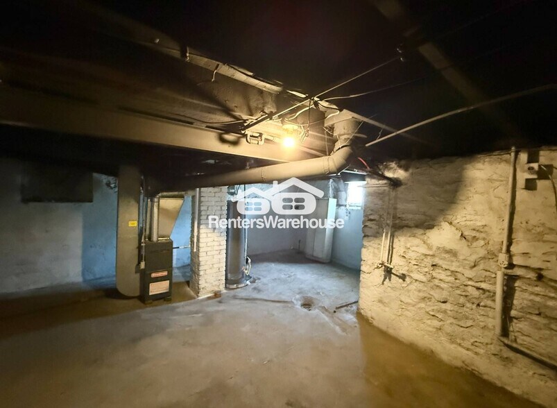 Building Photo - 4106 Park Ave