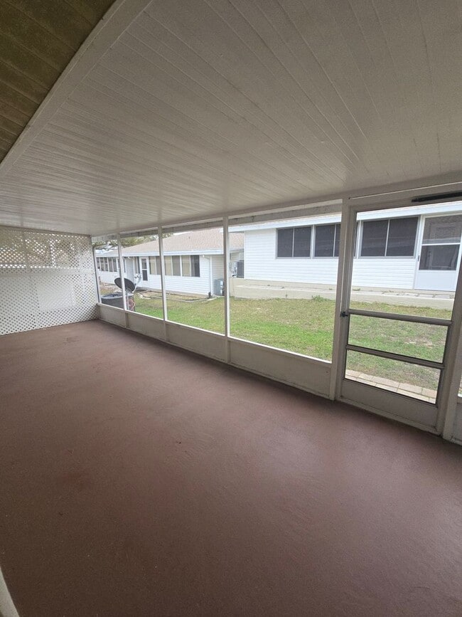 Building Photo - 2 Bedroom 2 Bath Apartment with amenities