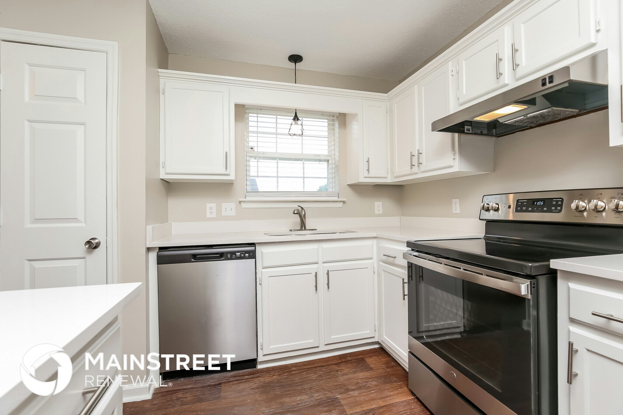 Building Photo - 404 Ty Cobb Cove