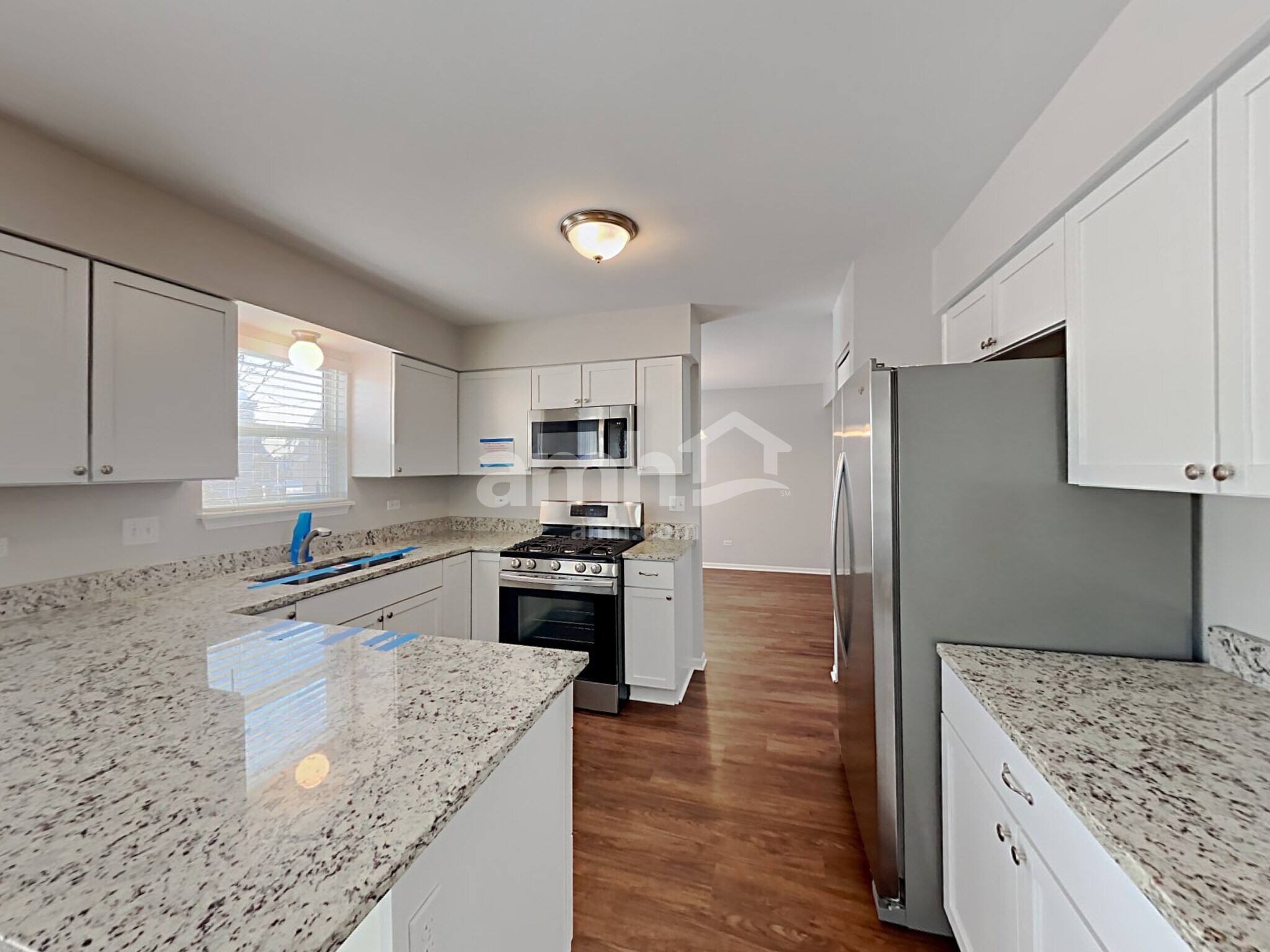 Building Photo - 1712 Tall Oaks Dr