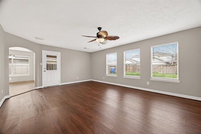 Building Photo - 1411 Heathcote Ln