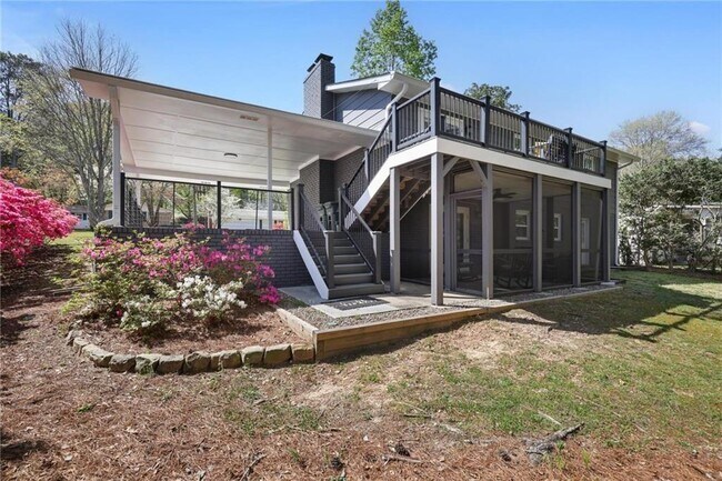 Building Photo - 677 Hillandale Cir