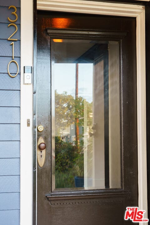 Building Photo - 3210 Manitou Ave