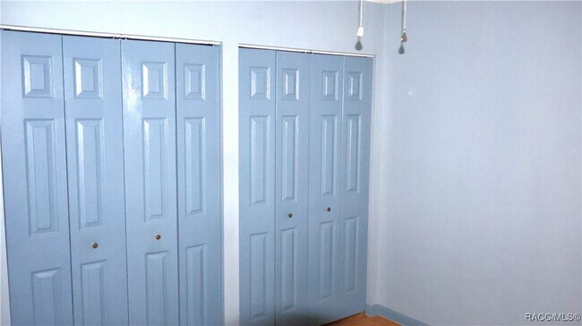 Building Photo - 9601 W Berry Ln