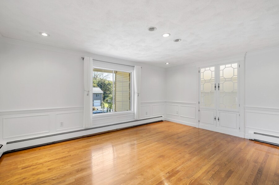 Building Photo - 31 Coolidge Rd