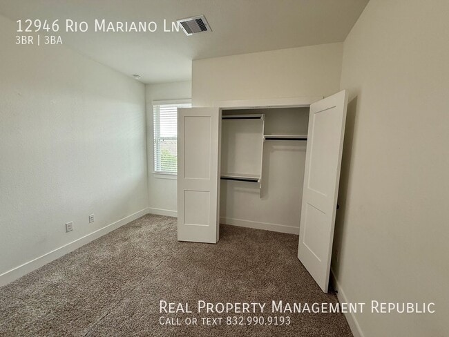Building Photo - 12946 Rio Mariano Ln