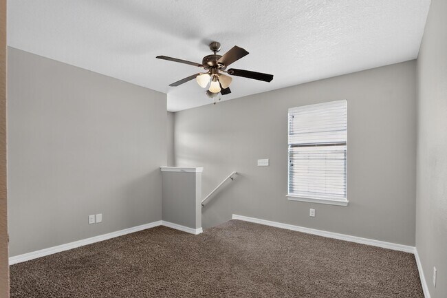 Building Photo - 451 Eisenhower Dr
