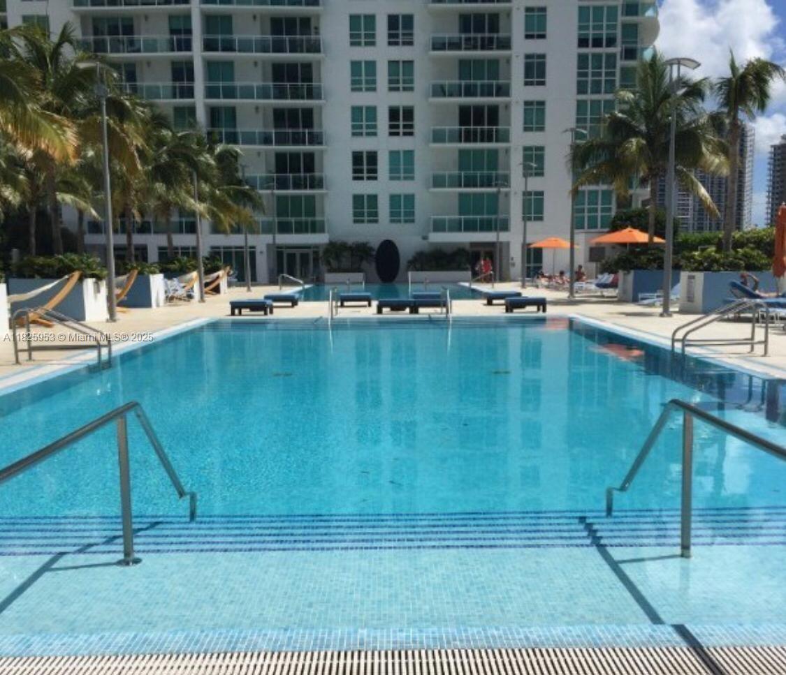 Building Photo - 951 Brickell Ave