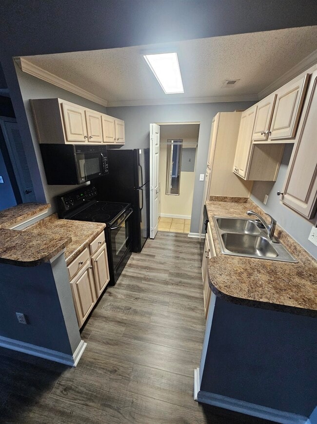 Building Photo - 3786 Hitchcock Way