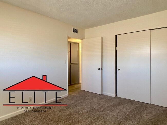 Building Photo - 645RC