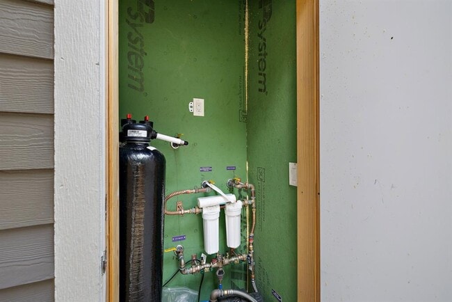 Building Photo - 3116 Sacbe Cove