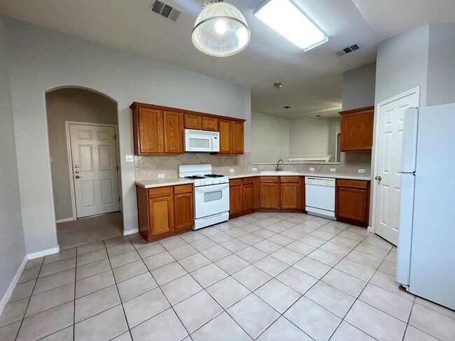 Building Photo - 2305 Bakers Way