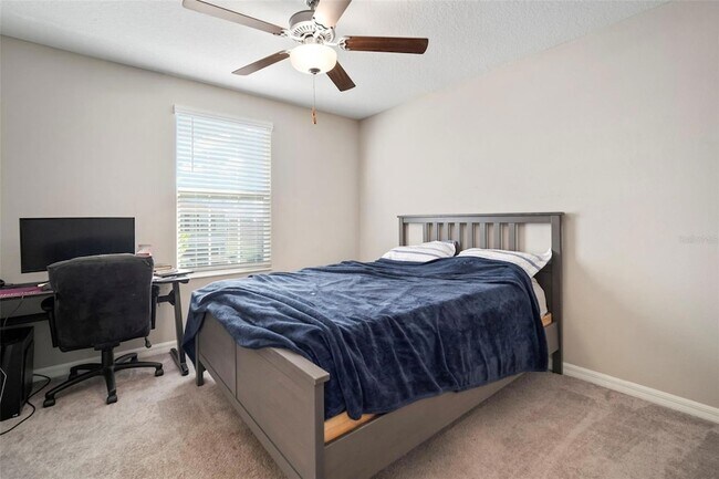 Building Photo - 5430 Blue Azure Dr
