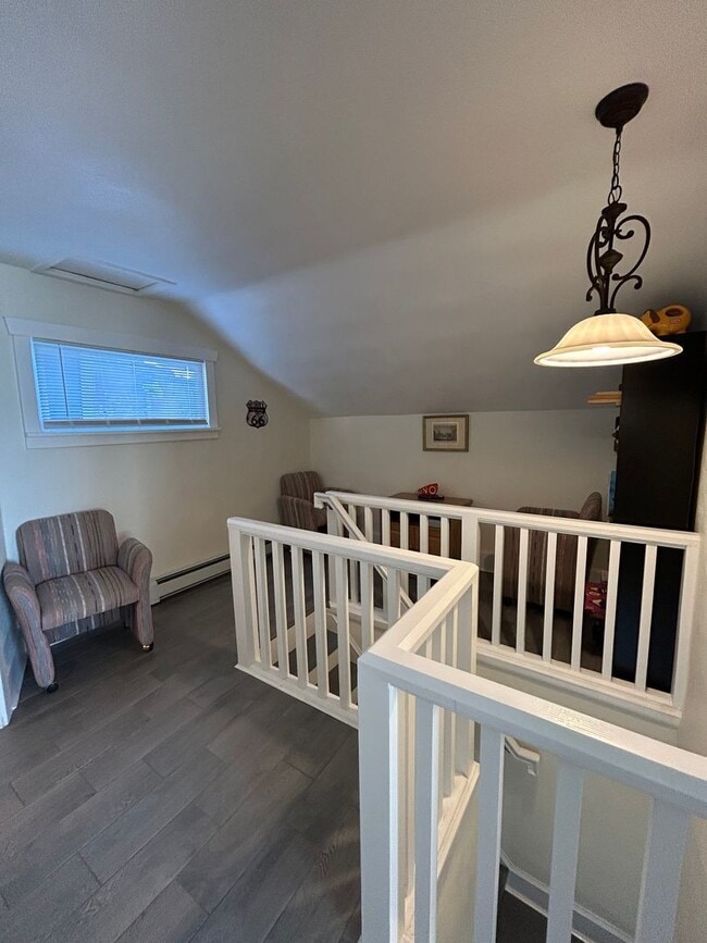 Building Photo - 410 N Washington St