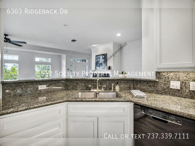 Building Photo - 6303 Ridgeback Dr