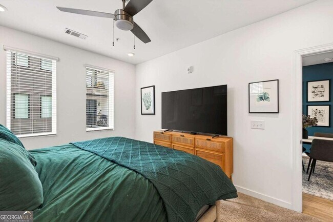 Building Photo - 377 Grant Cir SE