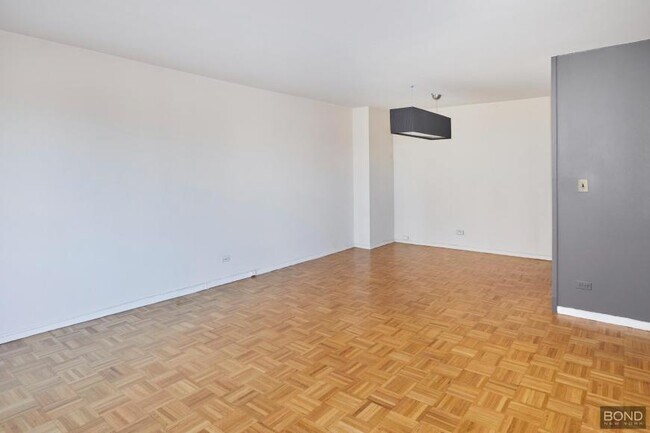 Building Photo - 1 bedroom in New York NY 10128