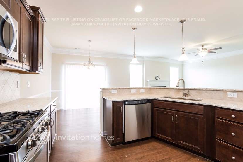 Building Photo - 141 Kingston Drive