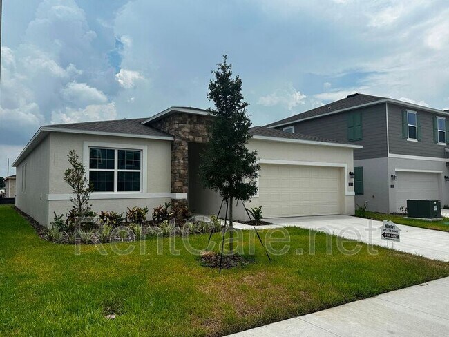Building Photo - 3216 Alpine Wy